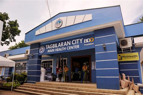 TAGBILARAN CITY HEALTH OFFICE .